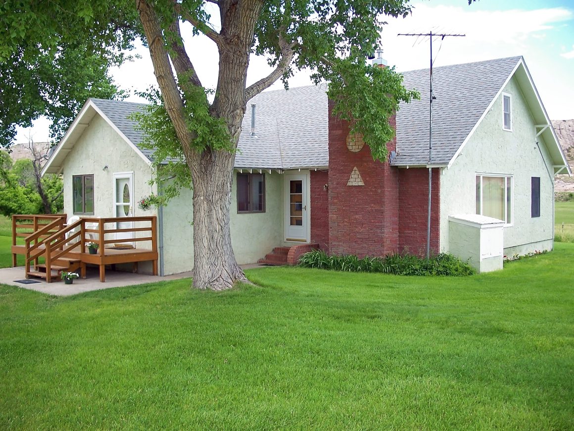 The Bear Creek Inn